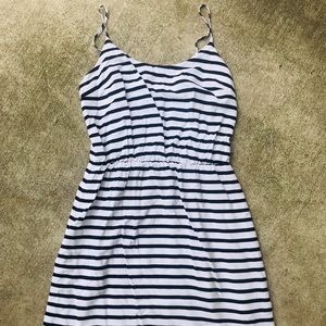 🌵 3/$15 Old Navy summer dress size M